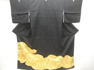雲取りに四季草花模様刺繍留袖(比翼付き)